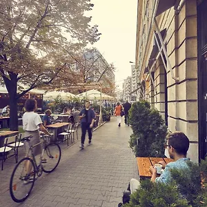 Privatunterkunft Between Us